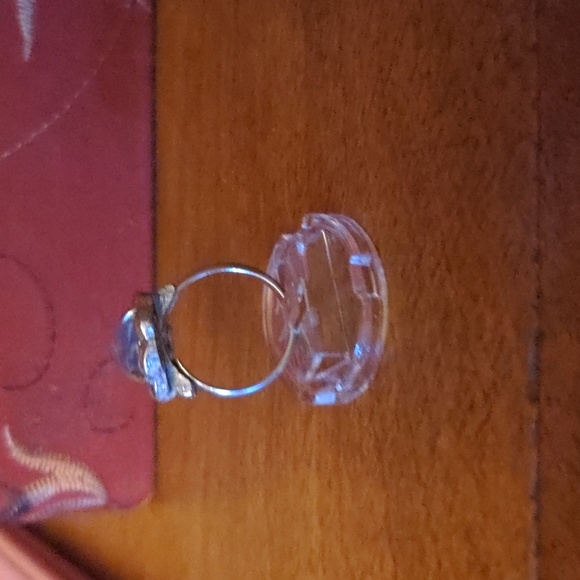 Sarah Cov. Signed & Stamped Vintage Ring Sarah Coventry Blue Oval Ring - Picture 5 of 17